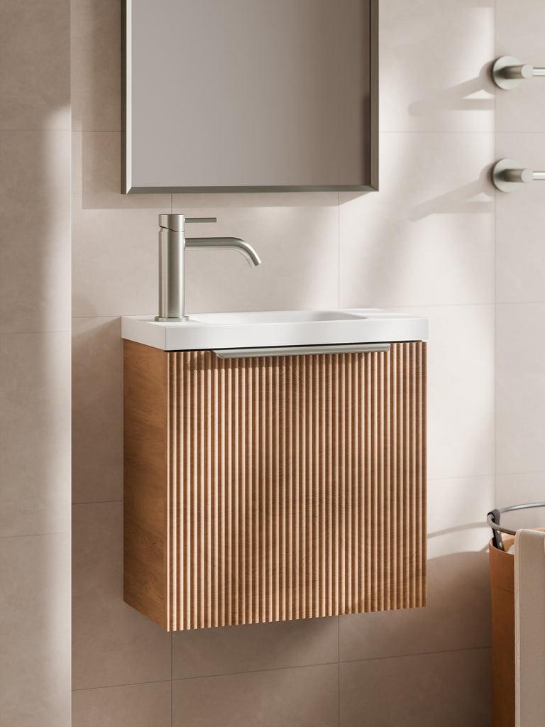 pillar-450-vanity-devon-oak-lineare-wall-hung