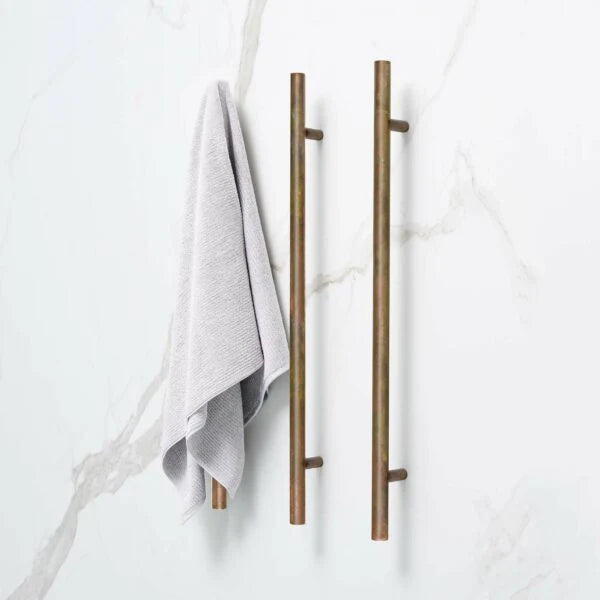 atlantis-icona-chateau-vertical-heated-towel-rail-aged-brass