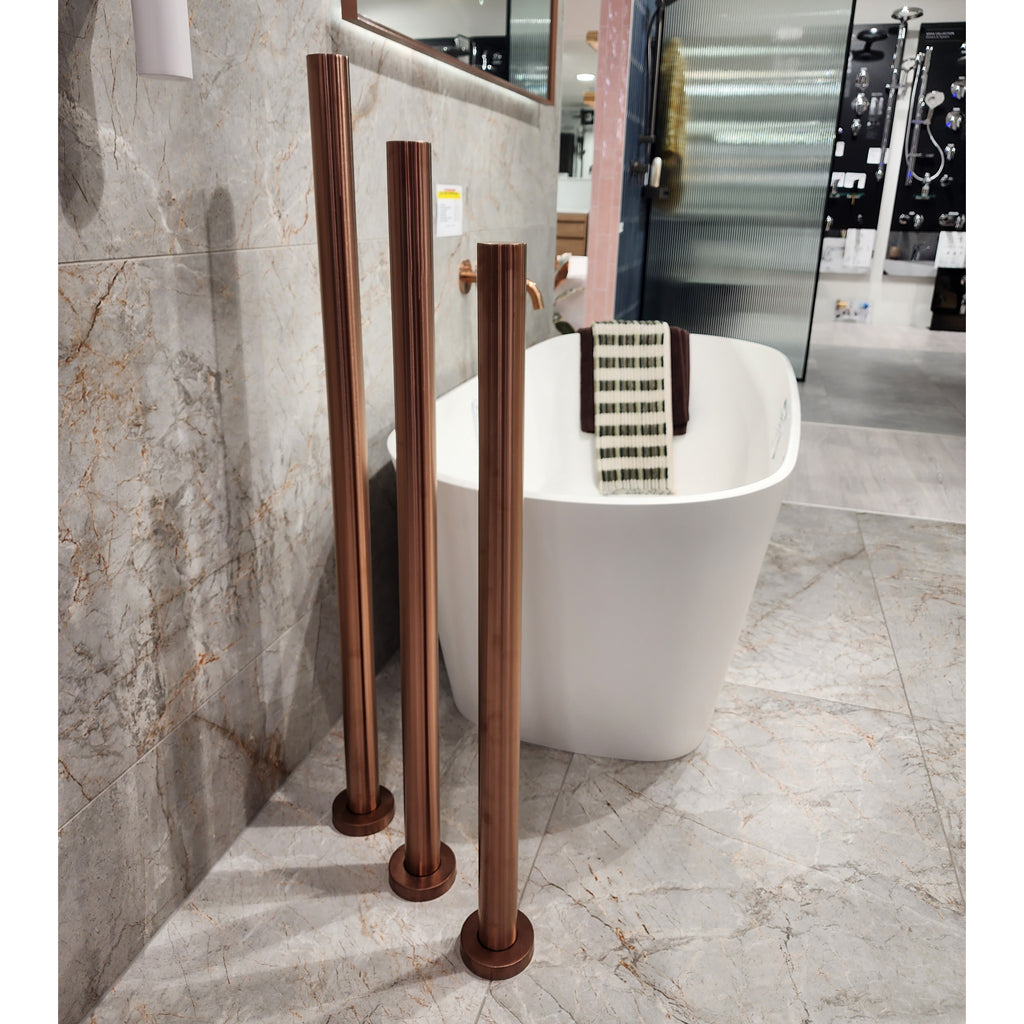 code-pure-freestanding-heated-towel-rail-900